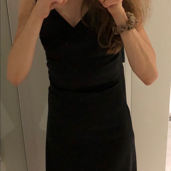 Pretty black dress for special events - Picture 3 of 3